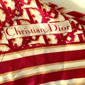 Dior Scarf   - White and Red
